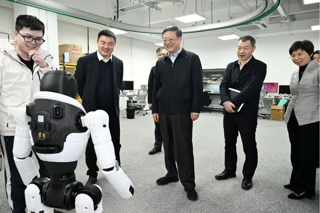 上海市委书记陈吉宁专题调研星空(中国)xingkong机器人